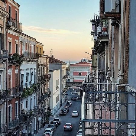 Ciabattine Art Apartment Catania Bagian luar foto