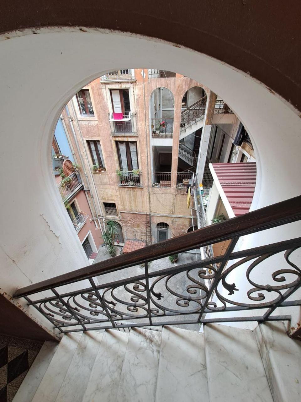 Ciabattine Art Apartment Catania Bagian luar foto